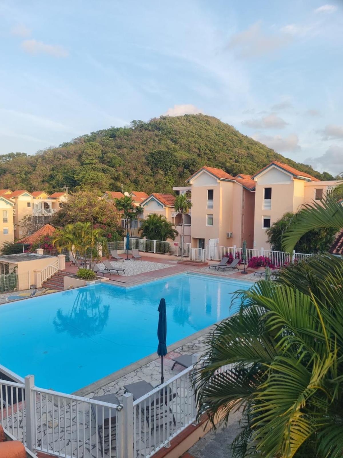 Studio - Residence Avec Piscine Сент-Анн Екстер'єр фото